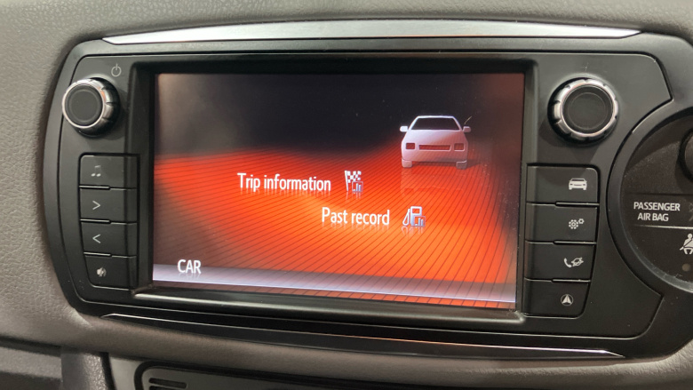 Toyota Yaris 1.33 VVT-i Icon 5dr Petrol Hatchback